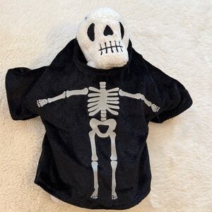 Ty Beanie Baby Creepers Skeleton plush with costume - Black and White